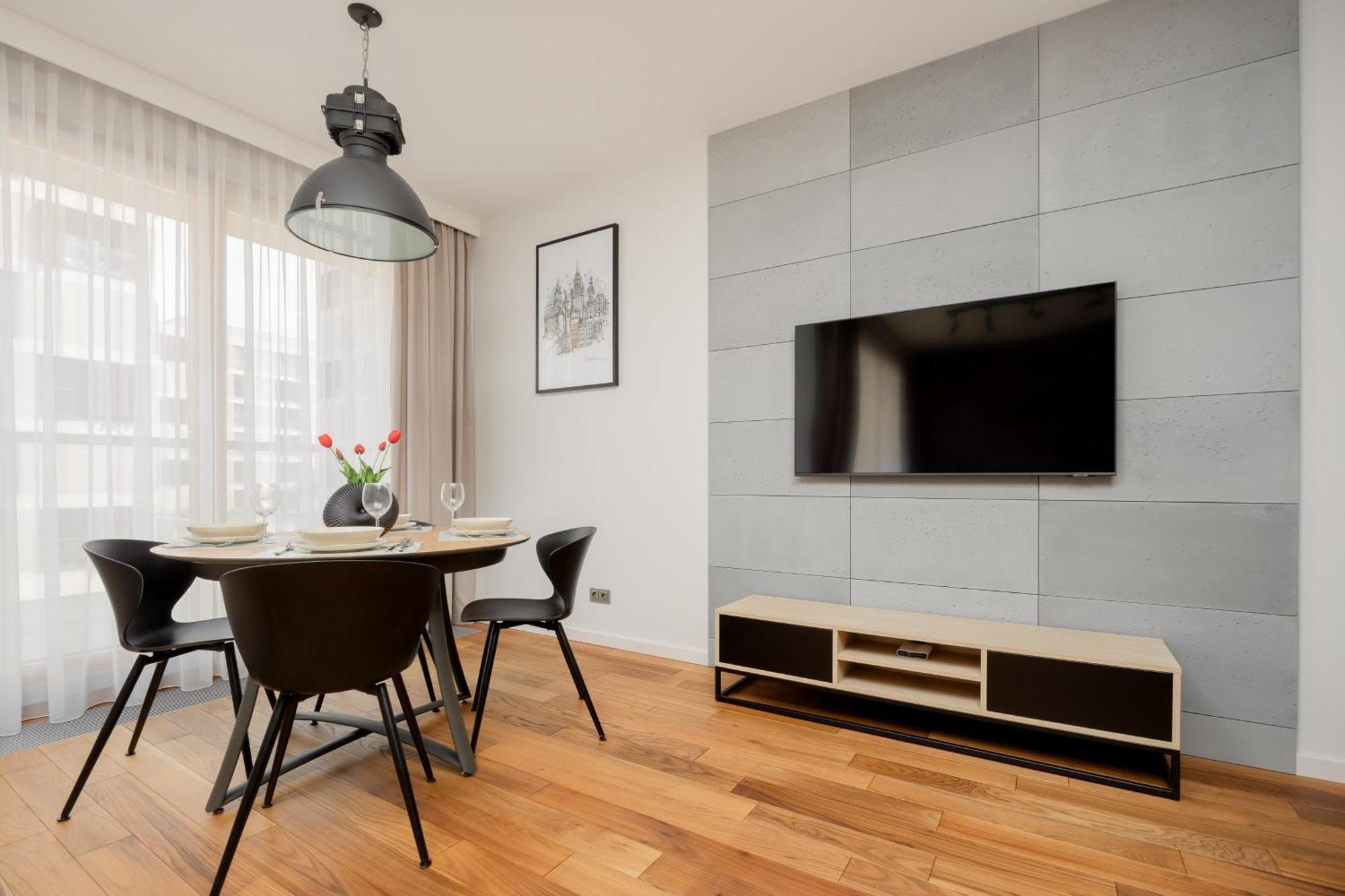 Cozy Apartments With Parking In The 19Th District By Noclegi Renters Varsó Kültér fotó
